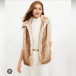 NWT LOFT faux fur vest size S